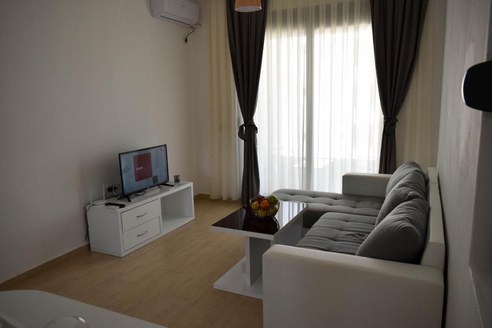 Lux Kalimera Apartments Ulcinj Exterior photo
